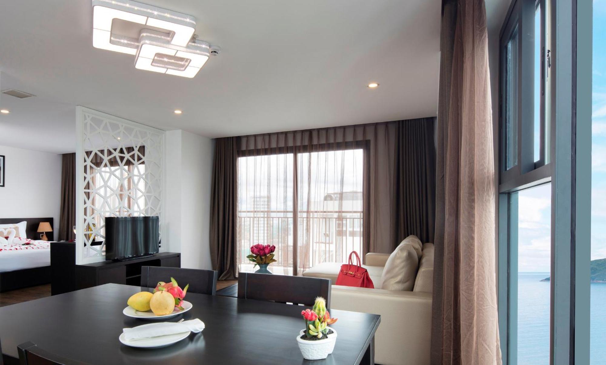 Meriton Hotel Nha Trang Eksteriør billede