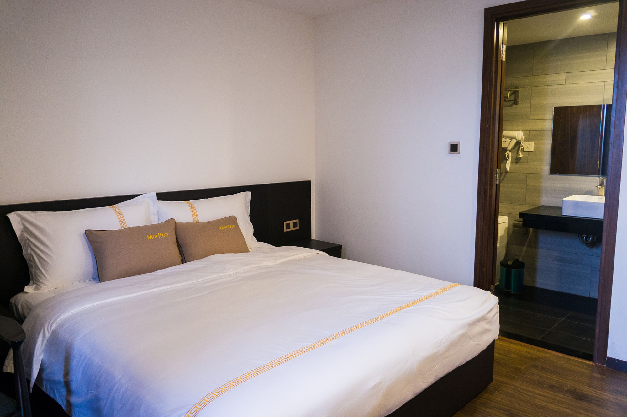 Meriton Hotel Nha Trang Eksteriør billede